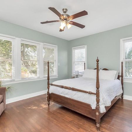 2 Kitchens,2 Living Rooms,4 Bedrooms-Close To All! Galveston Buitenkant foto