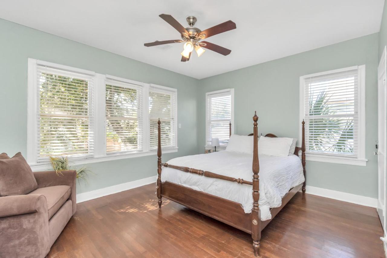 2 Kitchens,2 Living Rooms,4 Bedrooms-Close To All! Galveston Buitenkant foto