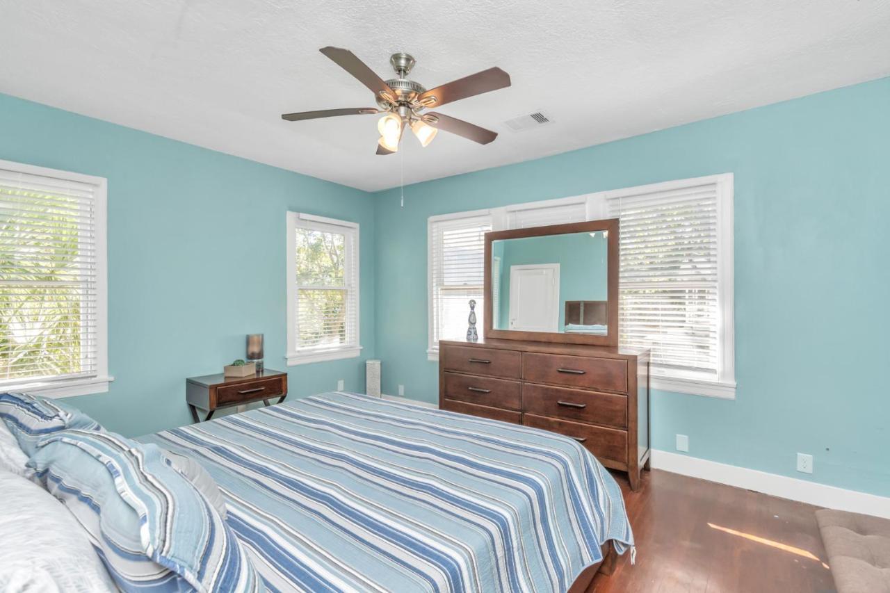 2 Kitchens,2 Living Rooms,4 Bedrooms-Close To All! Galveston Buitenkant foto