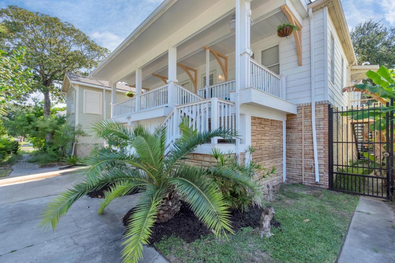 2 Kitchens,2 Living Rooms,4 Bedrooms-Close To All! Galveston Buitenkant foto