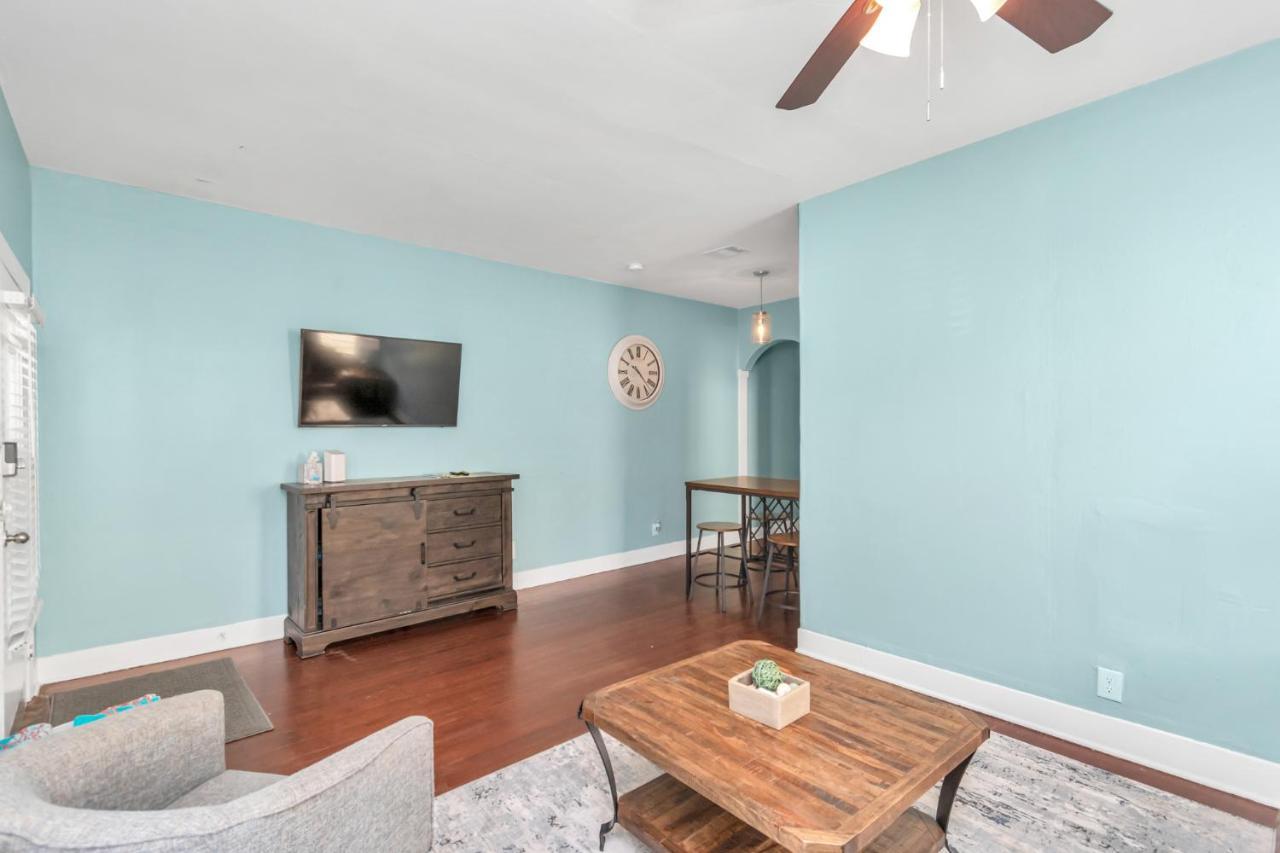 2 Kitchens,2 Living Rooms,4 Bedrooms-Close To All! Galveston Buitenkant foto