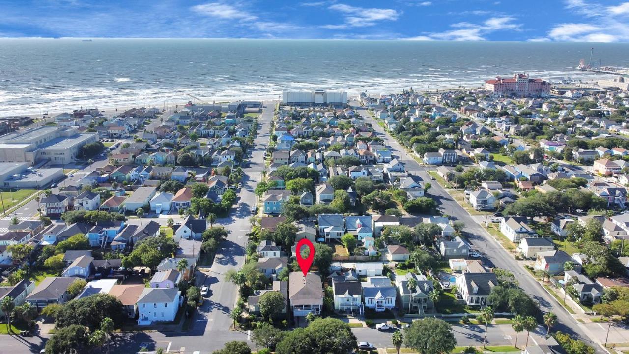 2 Kitchens,2 Living Rooms,4 Bedrooms-Close To All! Galveston Buitenkant foto