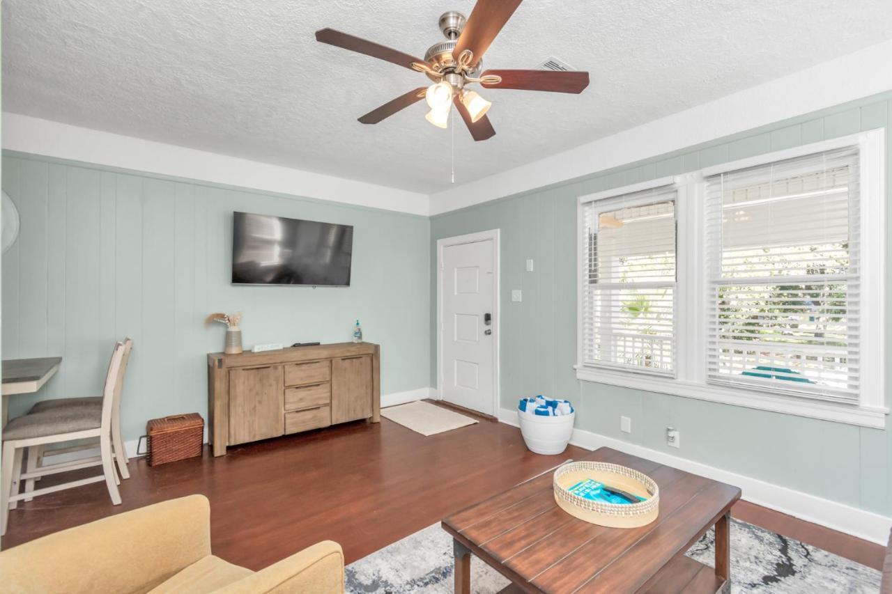 2 Kitchens,2 Living Rooms,4 Bedrooms-Close To All! Galveston Buitenkant foto