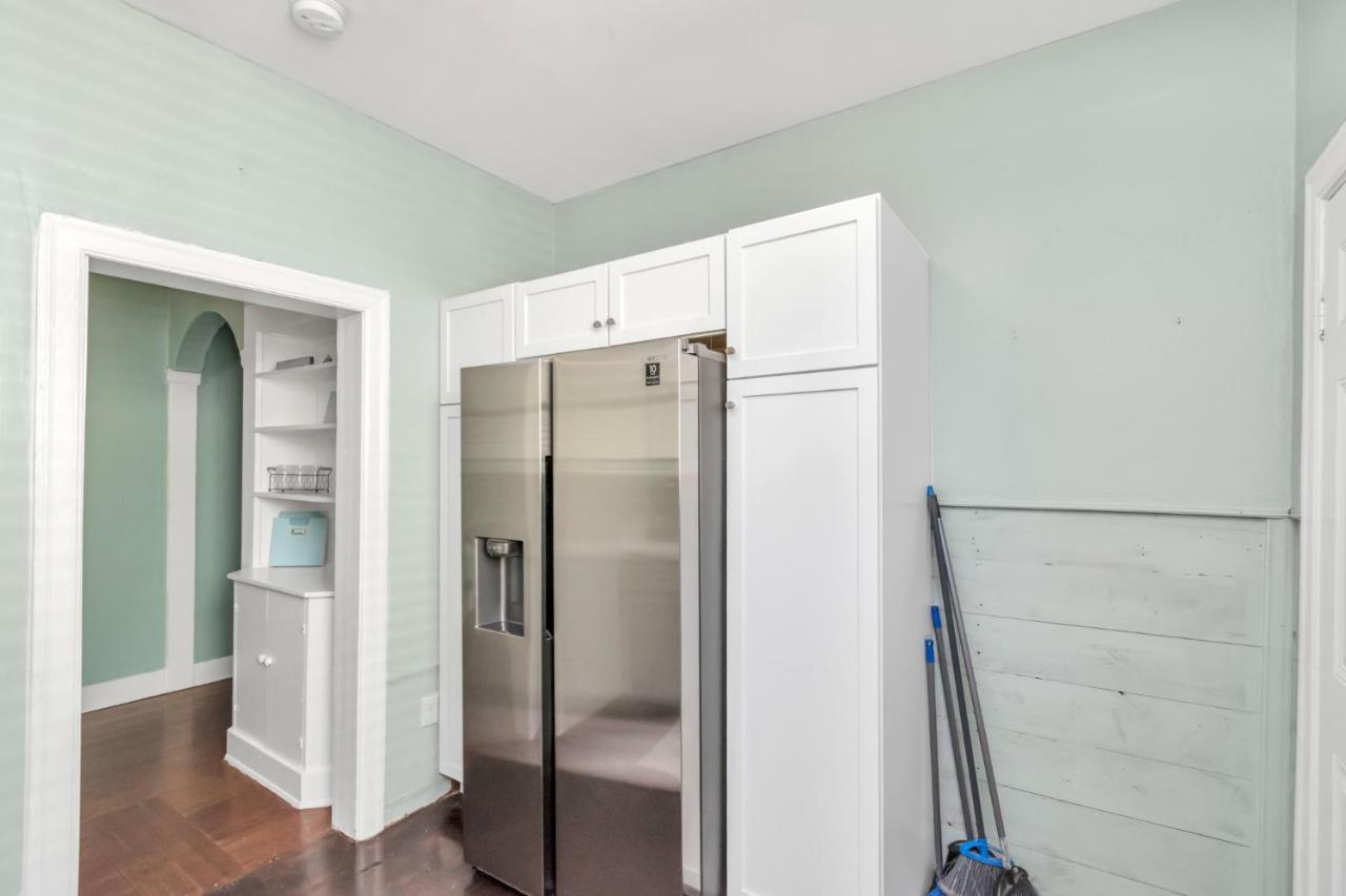 2 Kitchens,2 Living Rooms,4 Bedrooms-Close To All! Galveston Buitenkant foto