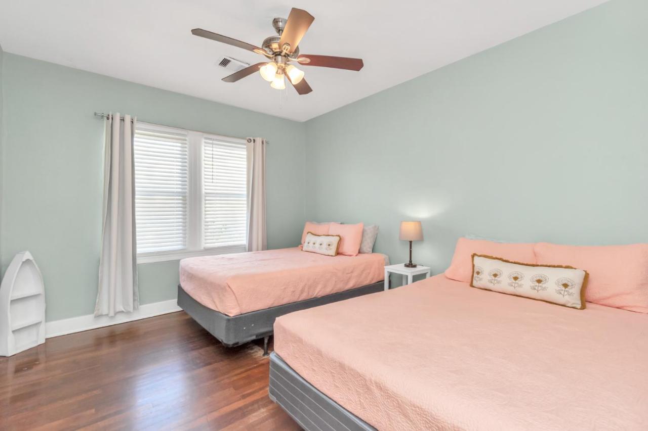 2 Kitchens,2 Living Rooms,4 Bedrooms-Close To All! Galveston Buitenkant foto